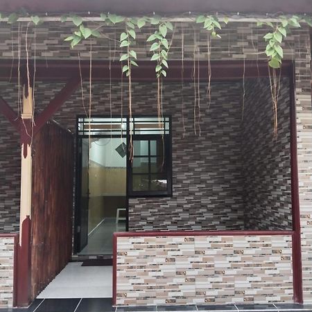 Hotel Lestari Gilimanuk Zewnętrze zdjęcie