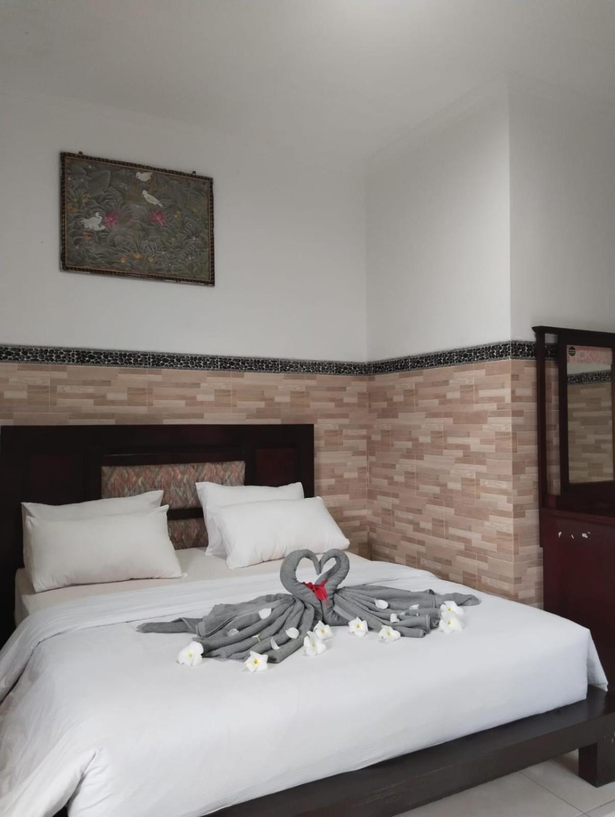 Hotel Lestari Gilimanuk Zewnętrze zdjęcie