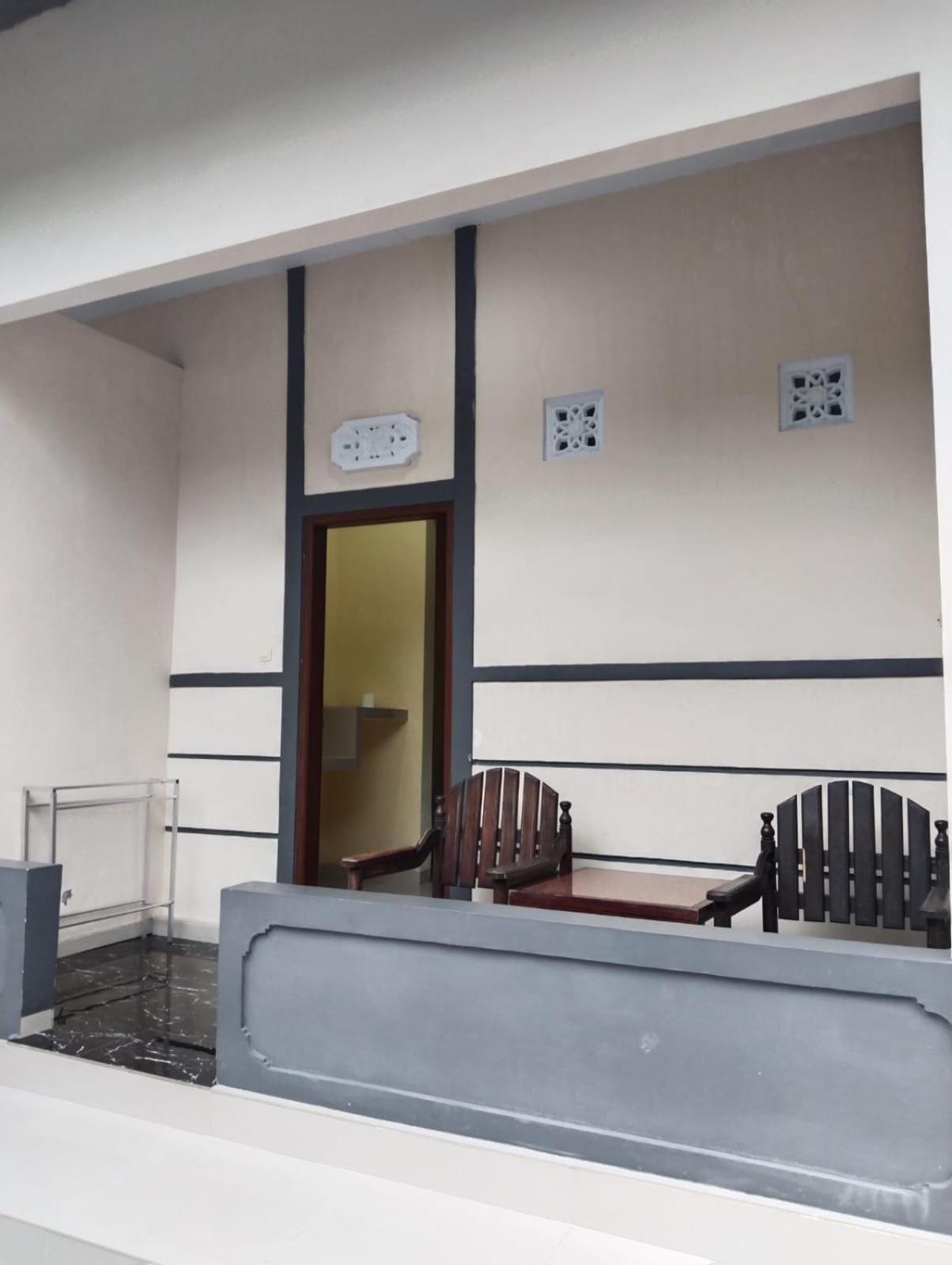 Hotel Lestari Gilimanuk Zewnętrze zdjęcie
