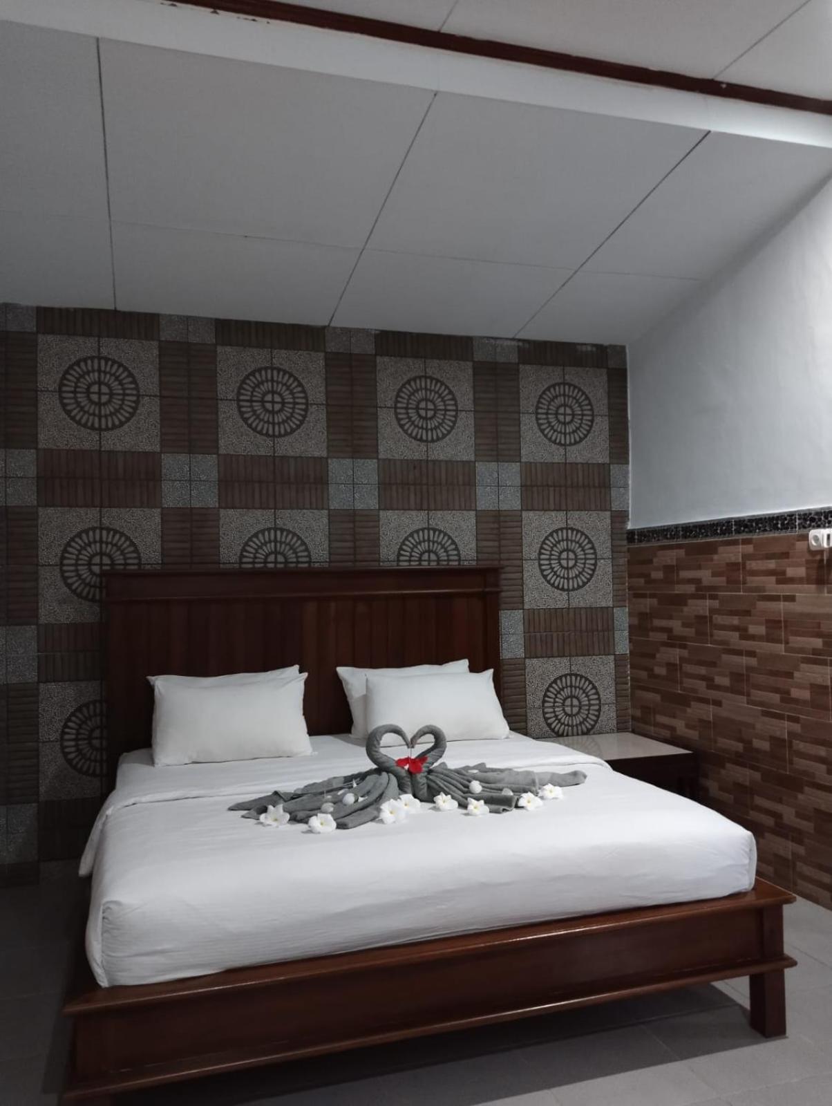 Hotel Lestari Gilimanuk Zewnętrze zdjęcie