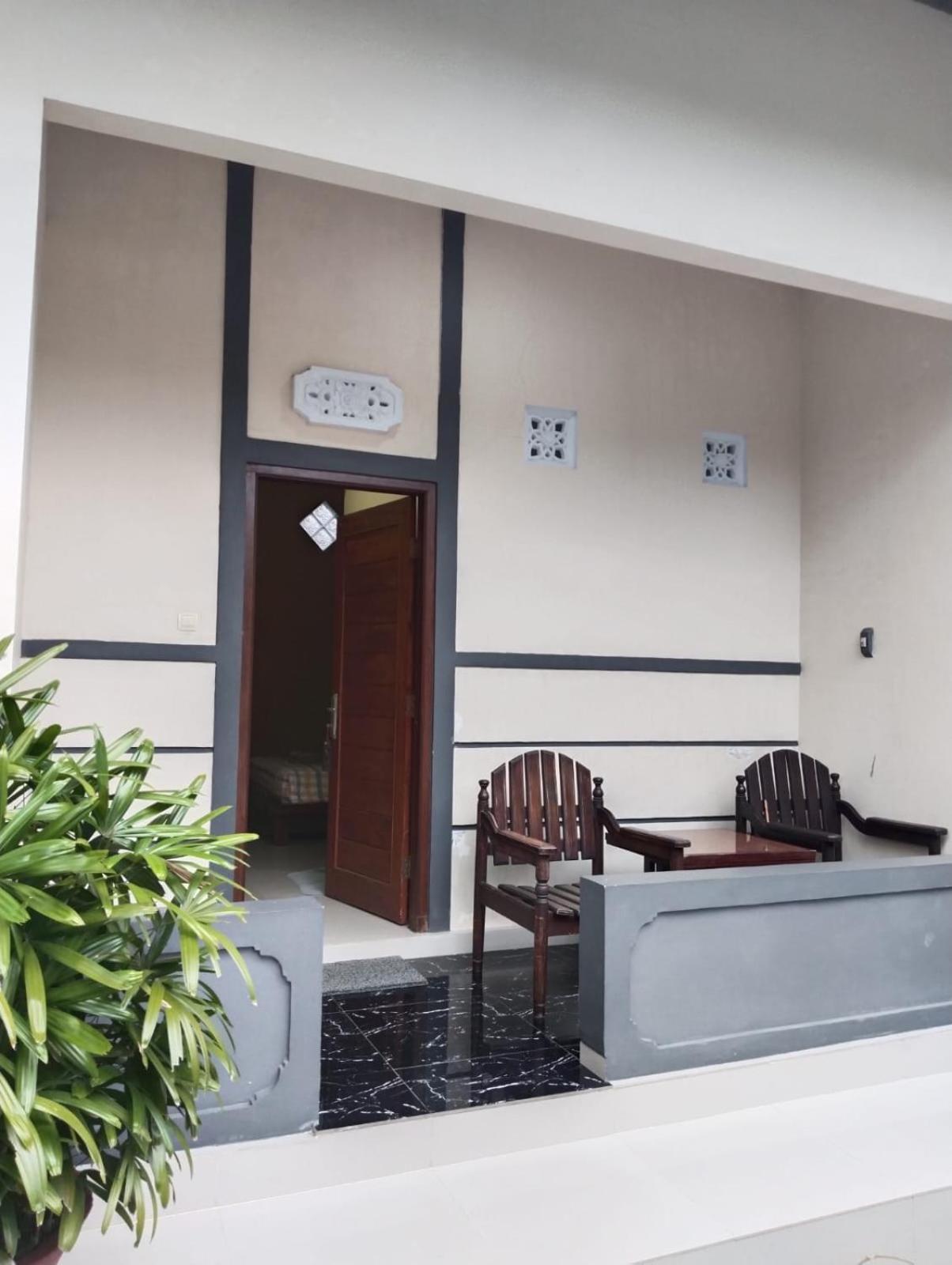 Hotel Lestari Gilimanuk Zewnętrze zdjęcie